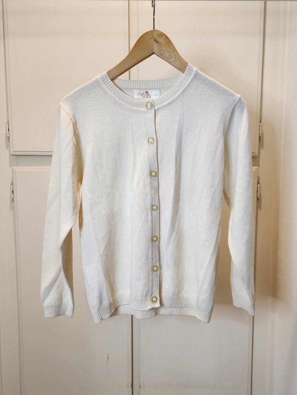 Kiki dress co ltd cream off white button cardigan